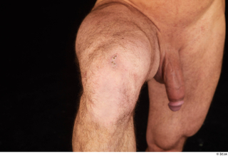 Larry Steel knee nude 0002.jpg